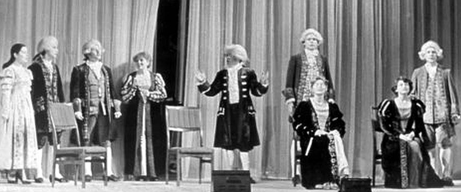 Ансамбль старинной музыки МГУ исполняет кант 'Ах, коль преславно', фото 1981 года